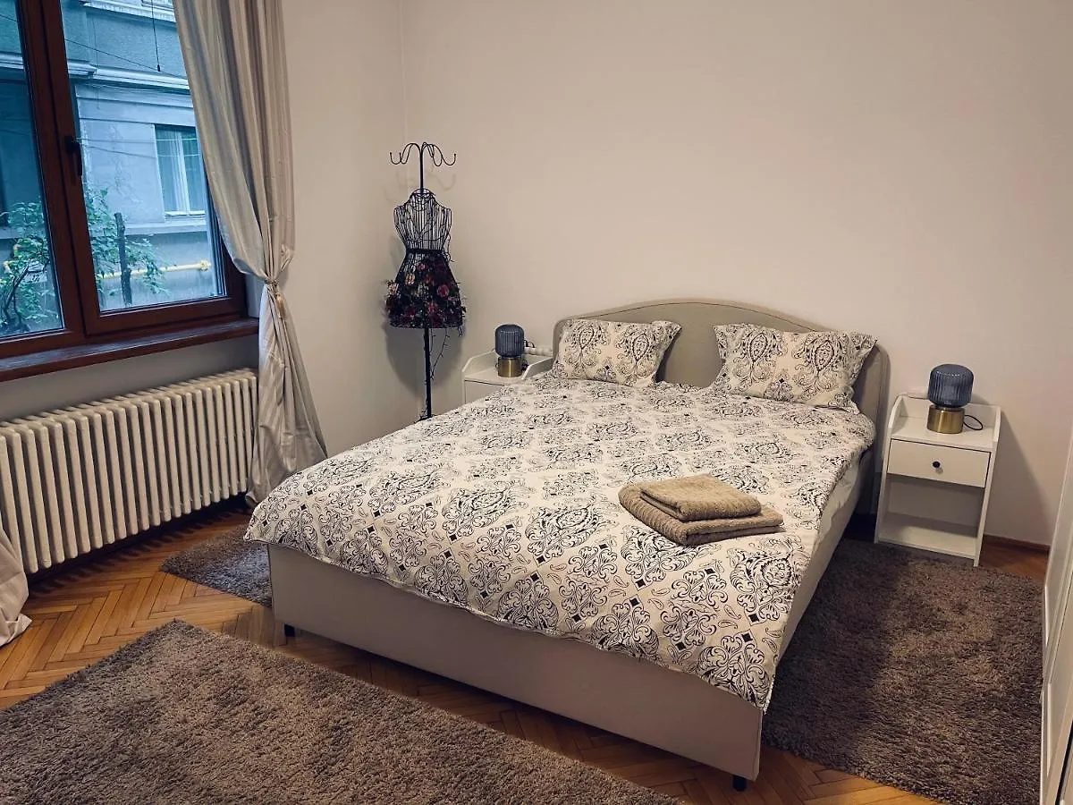 Klimt'S Korner L Modern, Central, Lovely Apartment Bucharest Romania